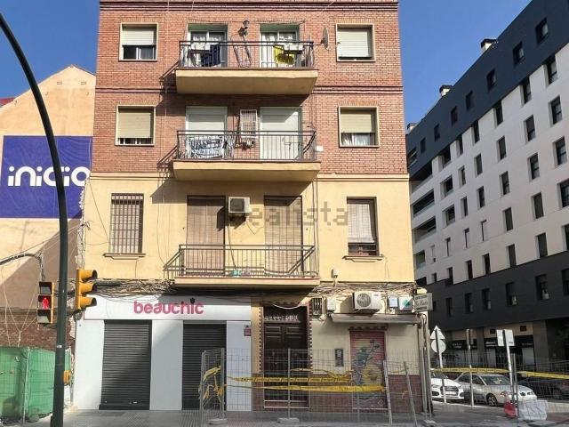 Edificio, Perchel sur El Bulto, Málaga