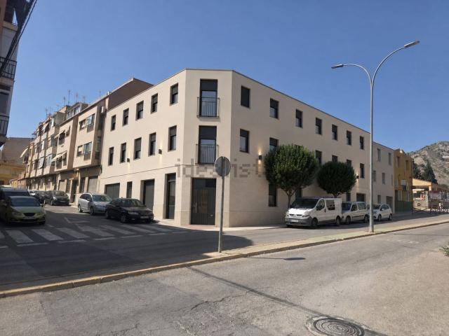 Edificio, Petrer
