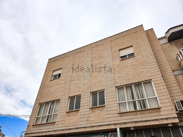 Edificio, Pilar de la Horadada