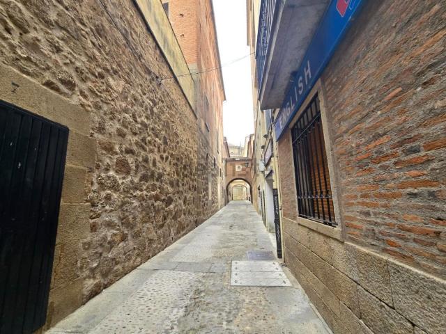Edificio, Plasencia