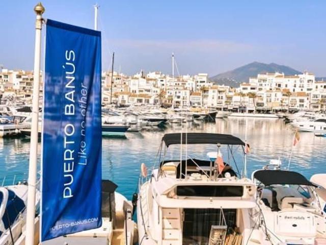 Edificio, Puerto Banús, Marbella
