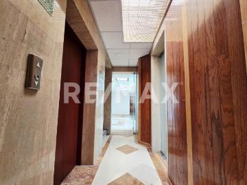 ¡BAJO DE PRECIO! Edificio en Renta de 4 niveles en Industrial Vallejo, Av. Ceylán