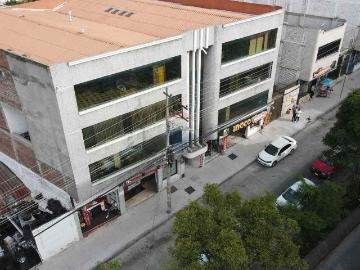 Edificio Rentero en Venta en la Av El Rey Ambato