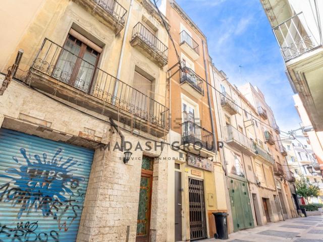 Edificio, Reus