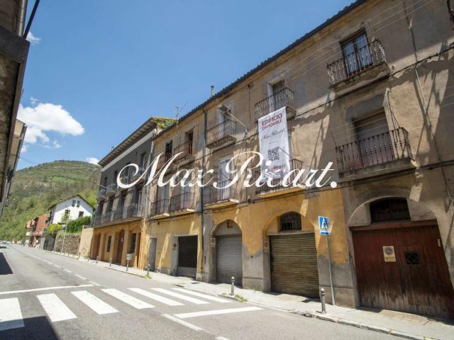 Edificio, Ribes de Freser