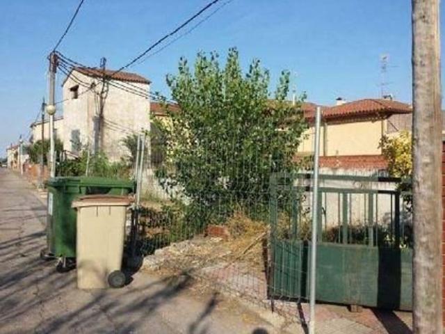 Edificio, Riells i Viabrea