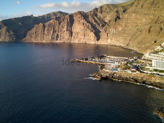 Edificio, Santiago del Teide