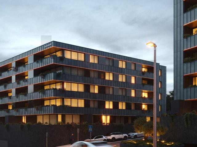 Edifício Sec. XXI 24 – São Pedro, Funchal