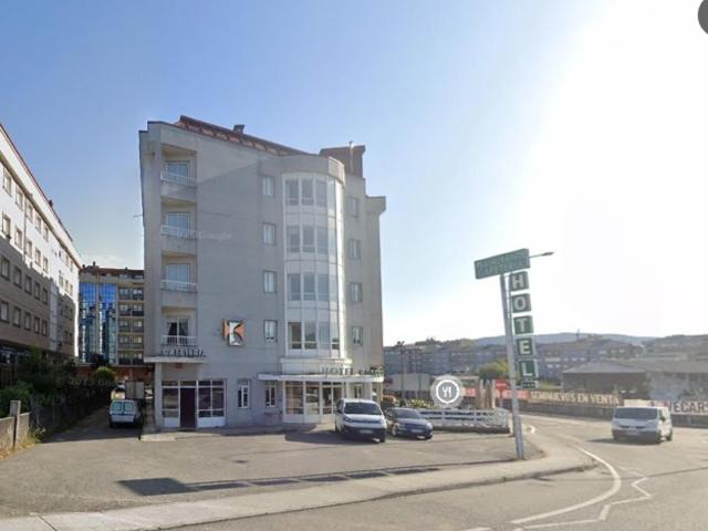 Edificios Singulares en venta. Ponteareas
