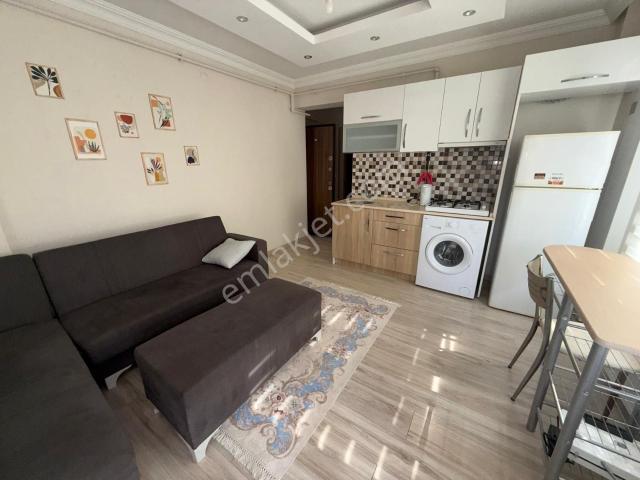 Edirne Atatürk Mahallesi Merkezi Konumda Kiralık Eşyalı 1+1