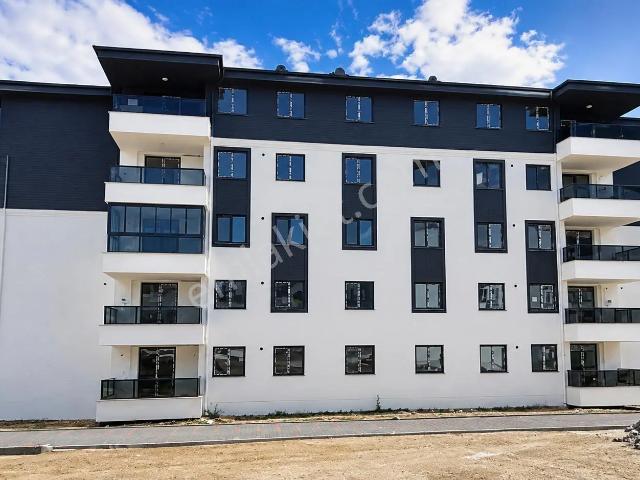 Edirne Merkez Yeniyerleşimde Satılık Sıfır 2+1 Daire