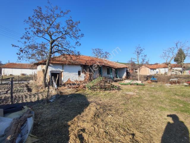 Edirne Meriç Saatağacı Köyünde 2,5 Kat İmarlı ifrazlı 624m2 Arsa, Müstakil Ev