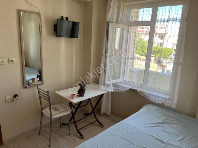 Edirne Zübeydehanım Caddesi Kiralık 1+1 Eşyalı Daire