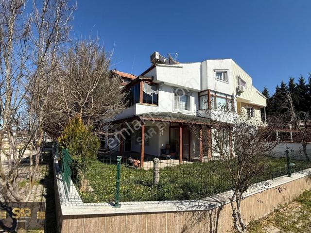 Edirnenin Gözde Konumunda Özel Lüx Havuzlu Masrafsız Triplex 4+2