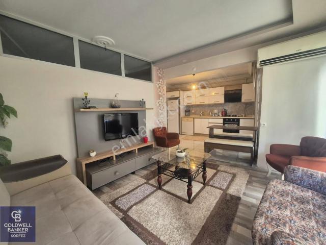 Edremit Merkez'de Full Eşyalı 2+1 Satılık Daire