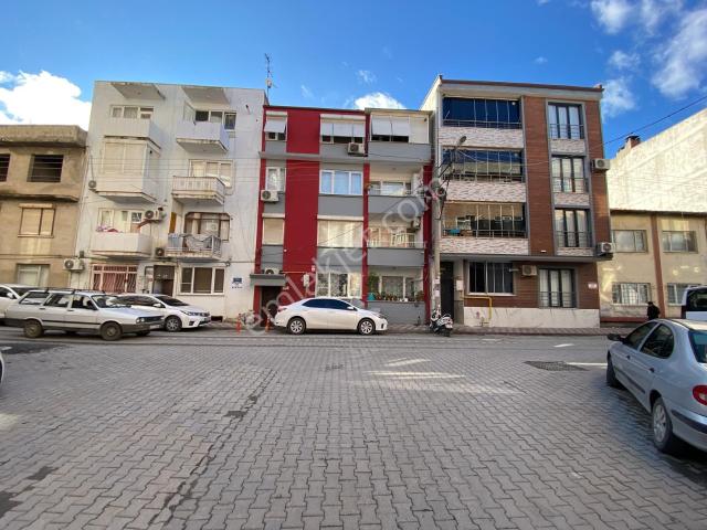 Edremit Cumhuriyet Mahallesi – Üçgen Park Mevkii Satılık 3+1 Daire