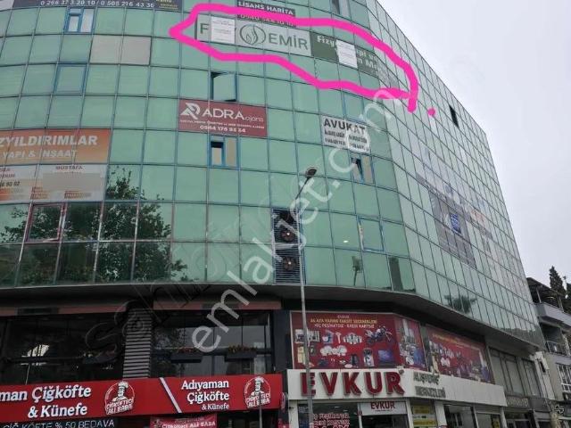 Edremit Soğanyemez Cumhuriyet Plaza Satılık 2+1 Ofis
