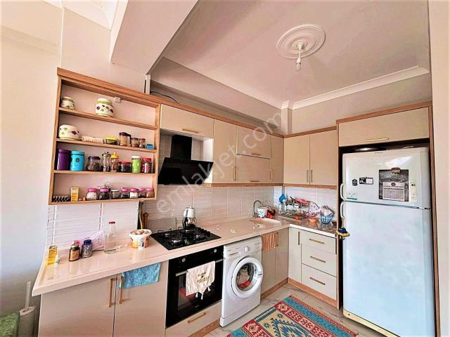 Edremitte Gültaş Emlaktan Satılık 2+1 Yep Yeni Doğalgazlı Daire Fırsatı Kaçmaz!