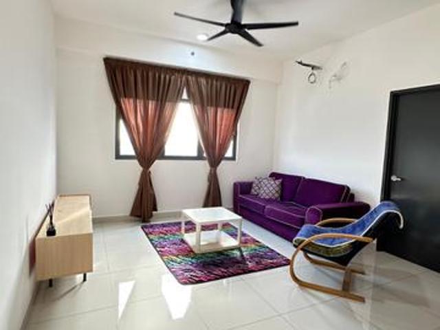 EDUSENTRAL SETIA ALAM 2 BEDROOM 2 BATHROOM READY TO MOVE In