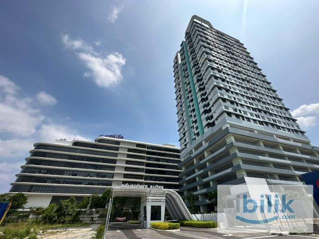 Edusphere Unit Middle Room for Rent