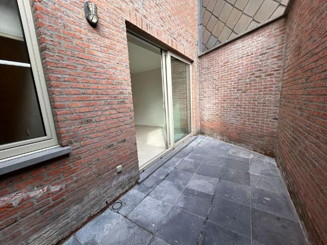 Eén slaapkamer appartement GLV nabij Mol centrum!