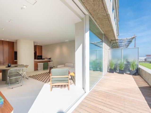 Een pareltje van een appartement in het Zoute net voor de.