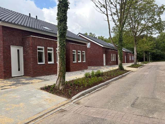 Eengezinswoning, 2 onder 1 kapwoning te huur in Weert