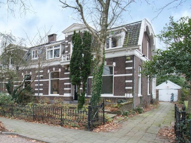 Eengezinswoning, 2 onder 1 kapwoning te huur in Zwolle