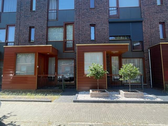 Eengezinswoning, geschakelde woning te huur in Eindhoven