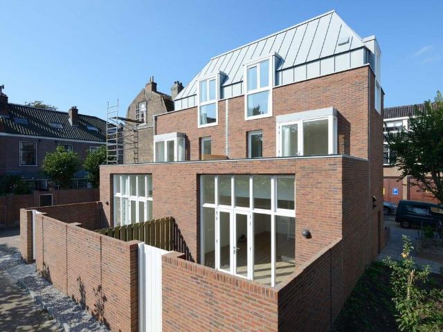 Eengezinswoning, geschakelde woning te huur in Haarlem