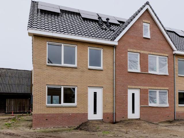 Eengezinswoning, eindwoning te huur in Laren Gld