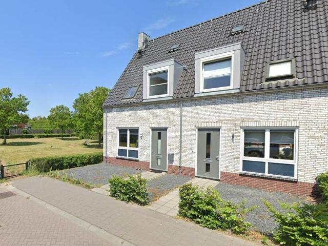 Eengezinswoning, eindwoning te huur in Uden