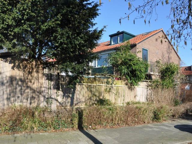 Eengezinswoning, hoekwoning te huur in Muiderberg