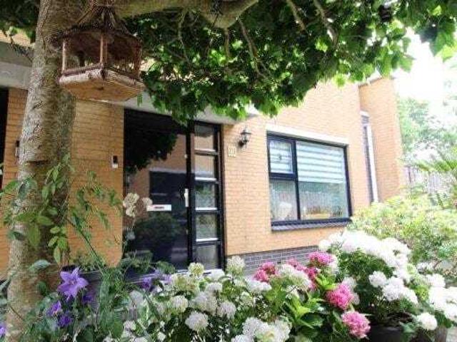 Eengezinswoning, hoekwoning te huur in Almere
