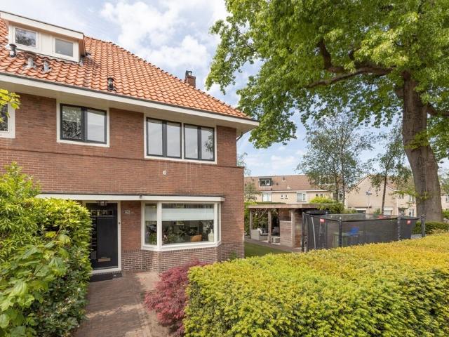Eengezinswoning, hoekwoning te huur in Bussum