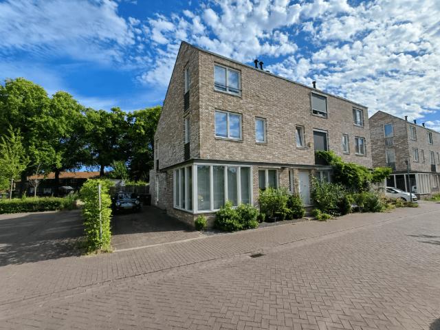 Eengezinswoning, hoekwoning te huur in Eindhoven