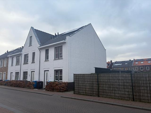 Eengezinswoning, hoekwoning te huur in Pijnacker