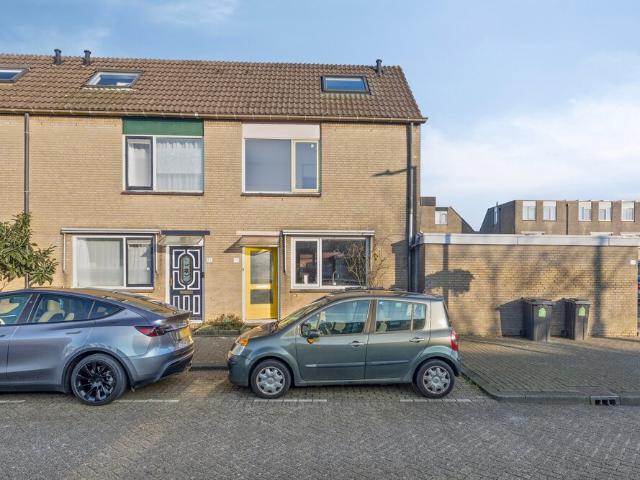 Eengezinswoning, hoekwoning te huur in Rotterdam