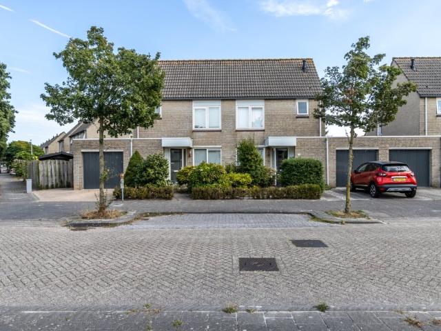 Eengezinswoning, hoekwoning te huur in Tilburg