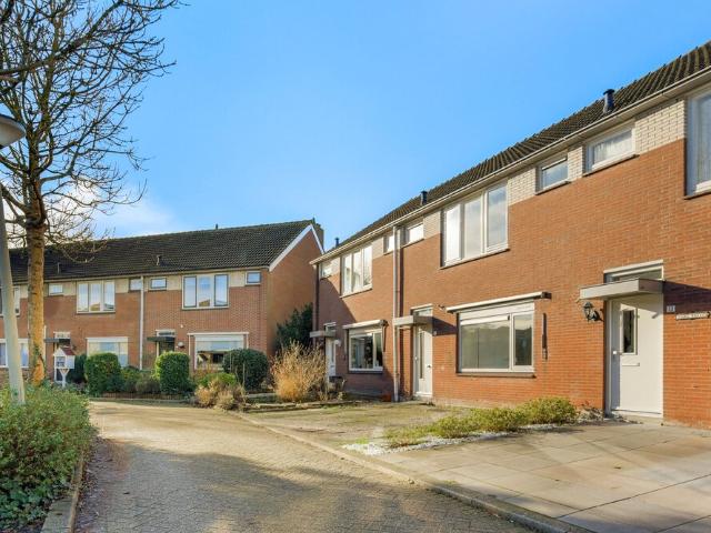 Eengezinswoning, hoekwoning te huur in Vlaardingen