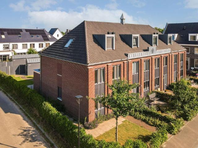 Eengezinswoning, hoekwoning te huur in Vreeland