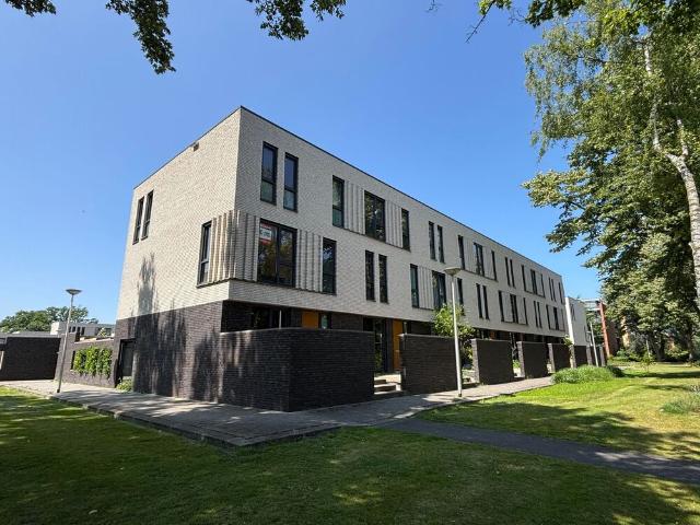Eengezinswoning, hoekwoning split level woning te huur in Enschede