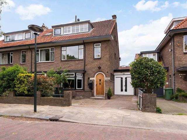 Eengezinswoning, halfvrijstaande woning te huur in Voorburg