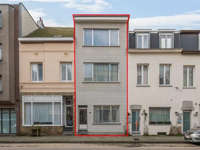 Eengezinswoning te koop voor 299000 euro met 3 slaapkamers