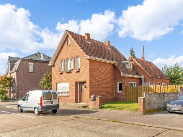 Eengezinswoning te koop voor 239000 euro met 3 slaapkamers