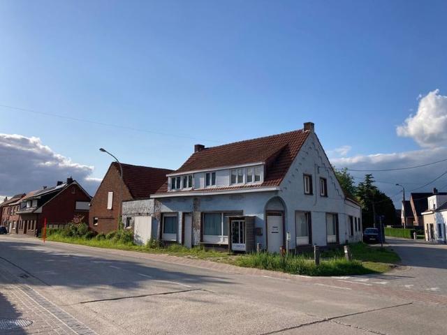 Eengezinswoning te koop voor 340000 euro met 5 slaapkamers