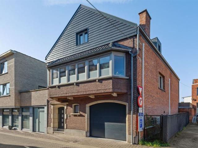 Eengezinswoning te koop voor 349000 euro met 3 slaapkamers