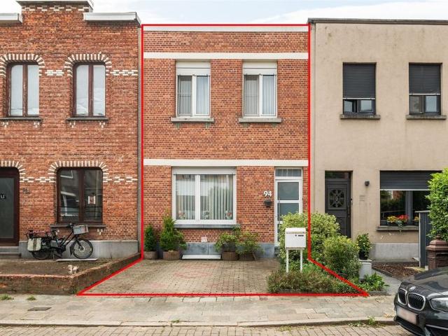 Eengezinswoning te koop voor 359000 euro met 3 slaapkamers