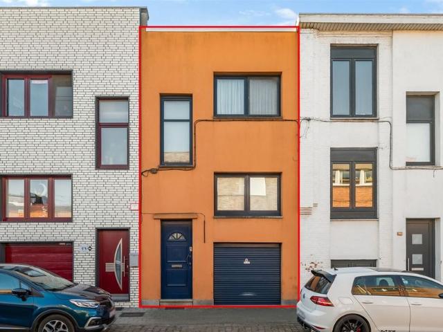 Eengezinswoning te koop voor 325000 euro met 3 slaapkamers
