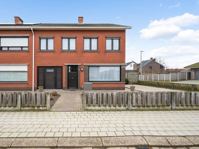 Eengezinswoning te koop voor 335000 euro met 3 slaapkamers